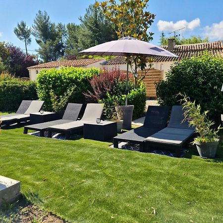 Mas Gabelys Superbe Vue Sainte Victoire Jardin Terrasse Et Piscine Apartment Trets Luaran gambar