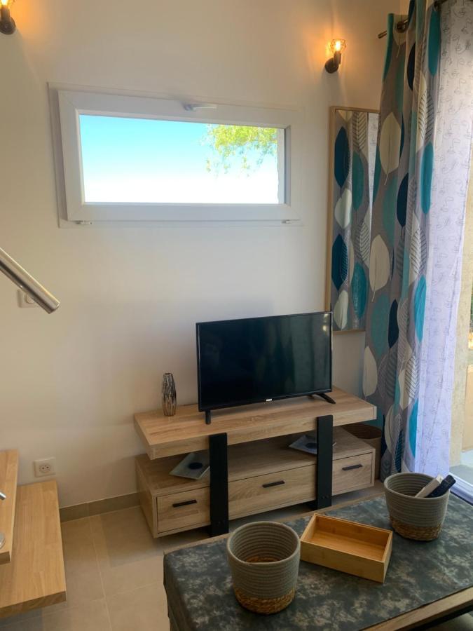 Mas Gabelys Superbe Vue Sainte Victoire Jardin Terrasse Et Piscine Apartment Trets Luaran gambar