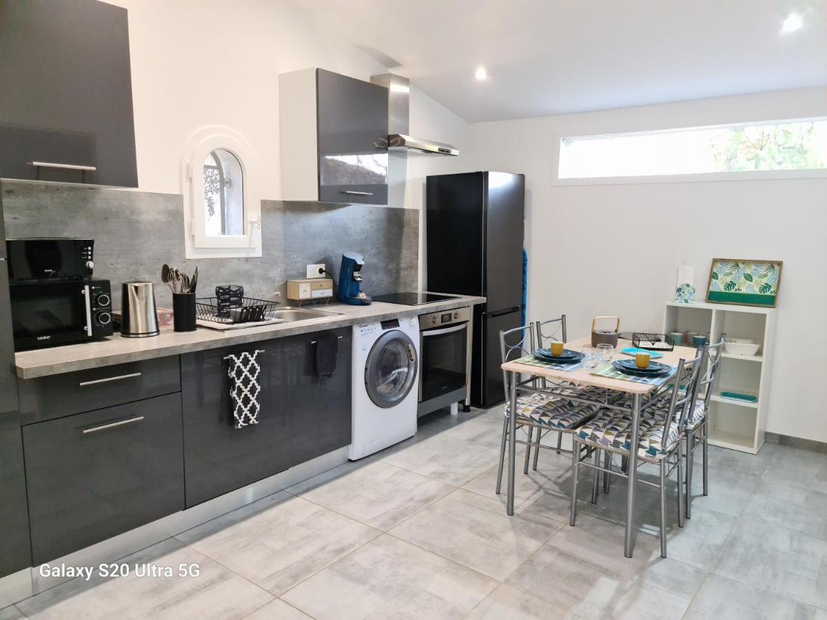 Mas Gabelys Superbe Vue Sainte Victoire Jardin Terrasse Et Piscine Apartment Trets Luaran gambar